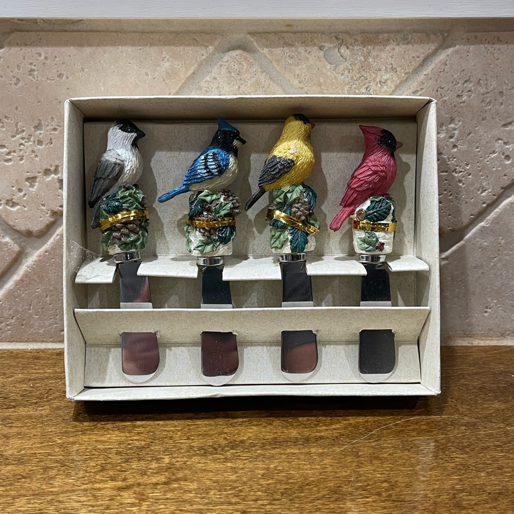 Sonoma Multicolor Bird Spreader Set
